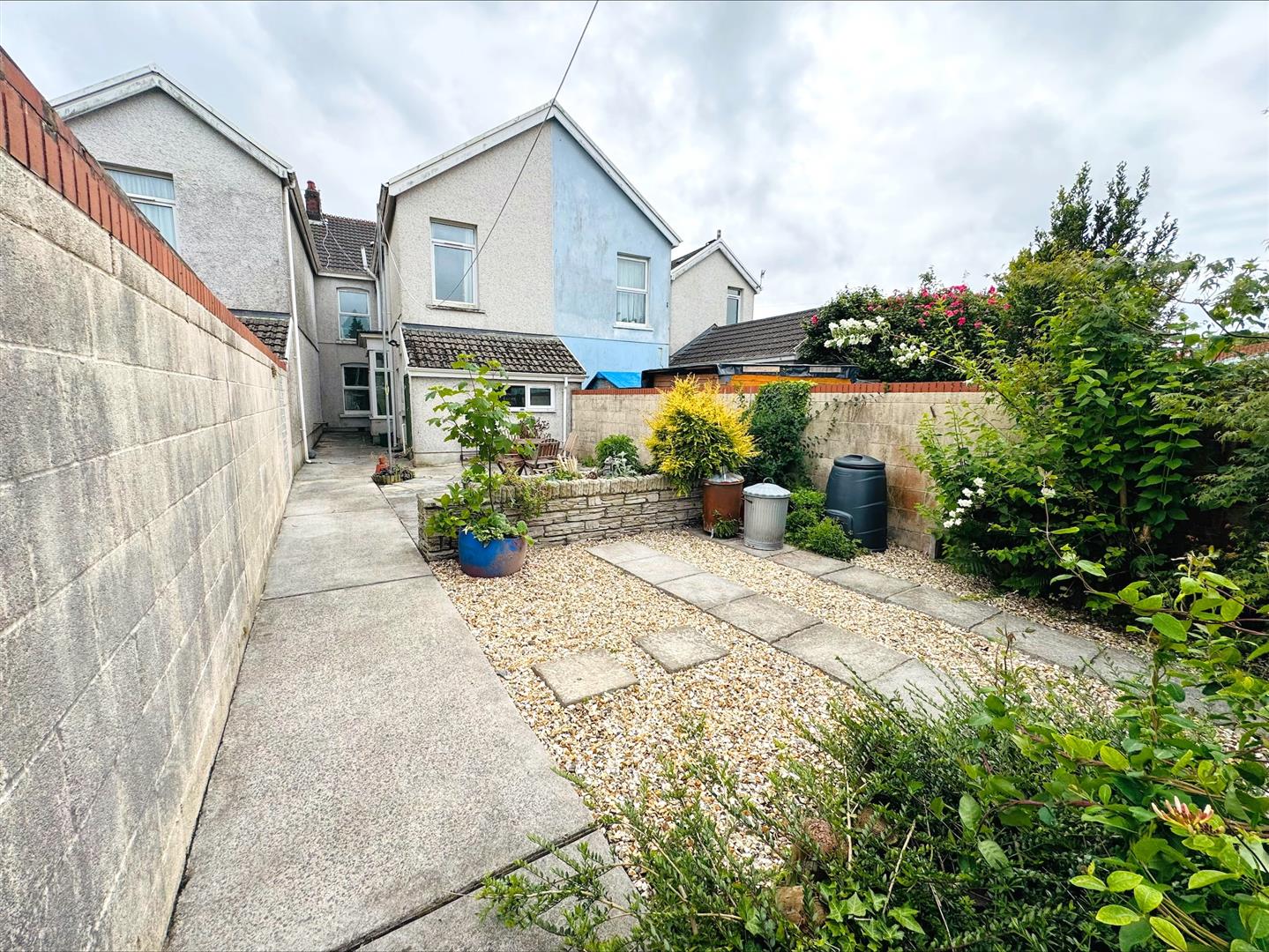 Great Western Terrace, Llanelli, SA15 2ND